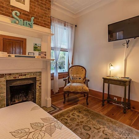 Surf Song Bed & Breakfast Tybee Island Exterior foto